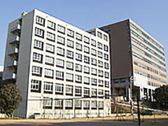 2005.4継　神戸学院大学